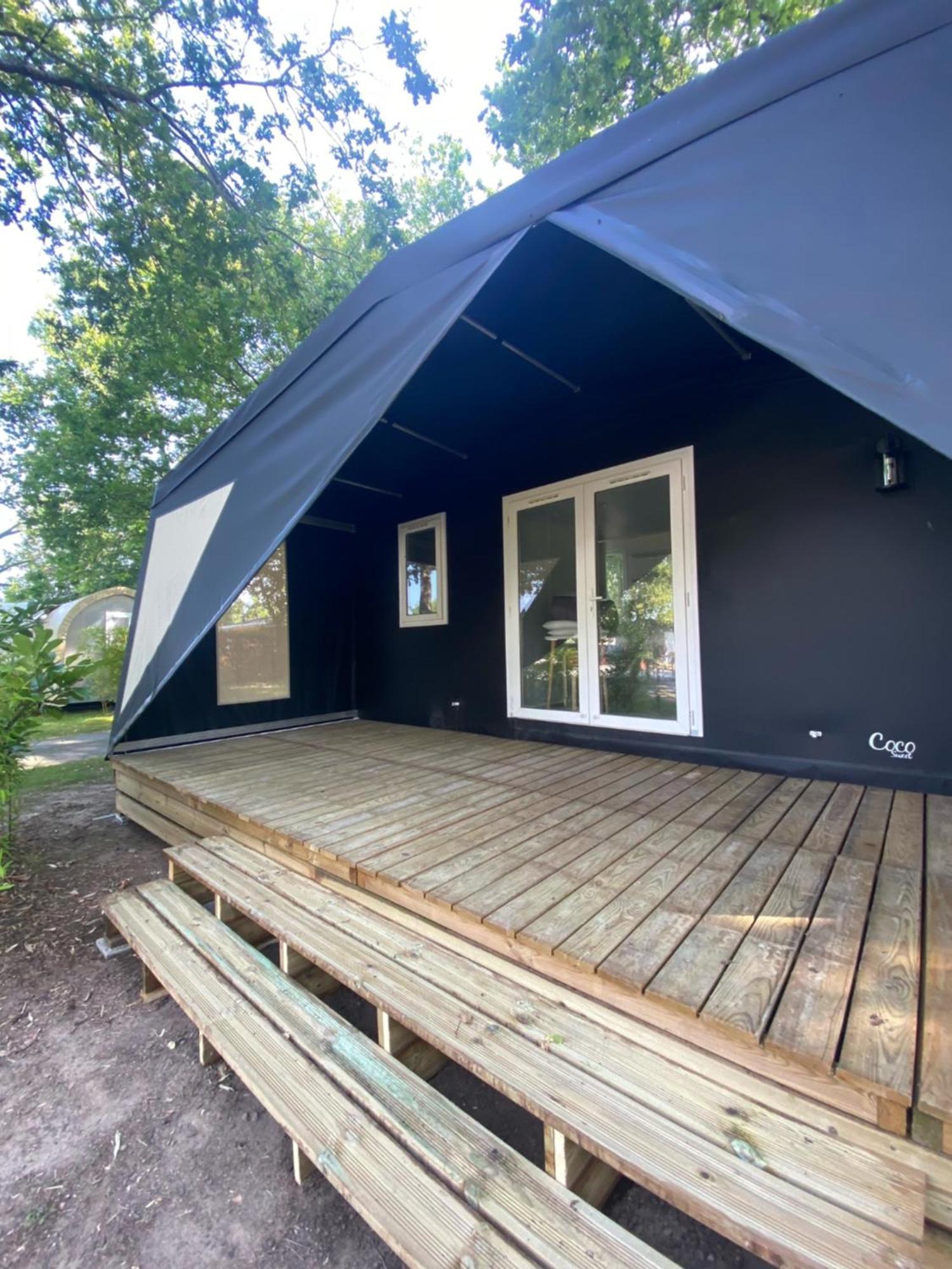 Camping Fleur D'Oleron 奥雷龙圣皮耶尔 外观 照片