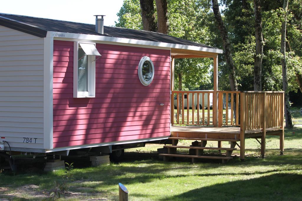 Camping Fleur D'Oleron 奥雷龙圣皮耶尔 外观 照片