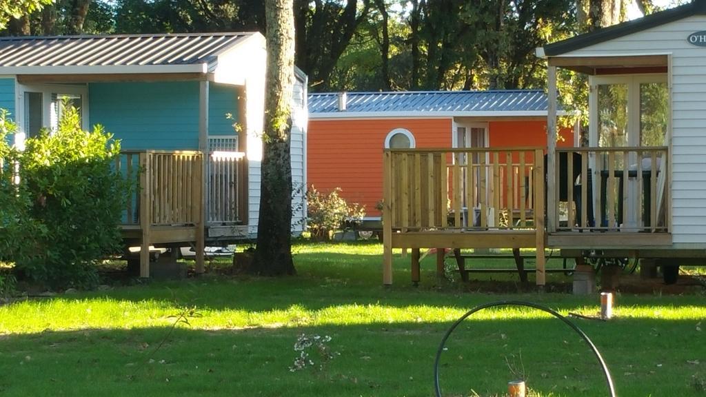 Camping Fleur D'Oleron 奥雷龙圣皮耶尔 外观 照片