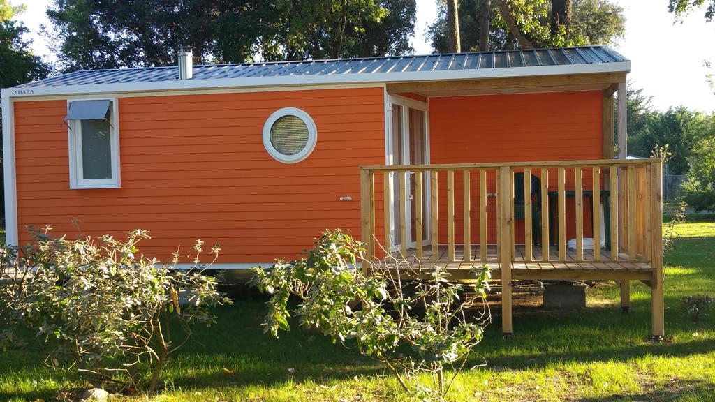 Camping Fleur D'Oleron 奥雷龙圣皮耶尔 外观 照片