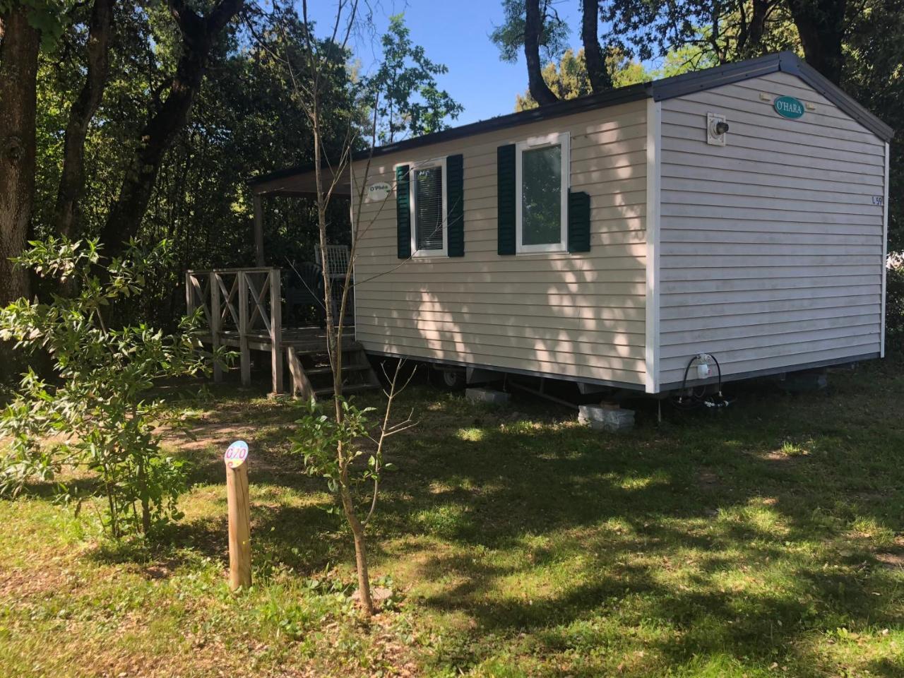 Camping Fleur D'Oleron 奥雷龙圣皮耶尔 外观 照片